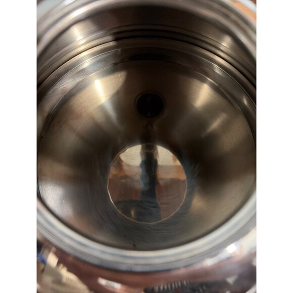 VTG Betty Crocker 2.7Qt Stainless Steel Whistling Tea Kettle With Black Handle - Picture 8 of 9